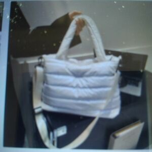 Elegant White Quilted Handbag